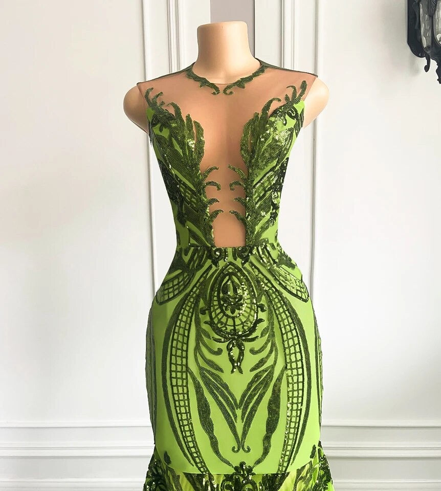 Queen Elegant Prom Dress