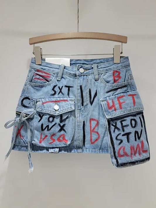 Graffiti mini skirt