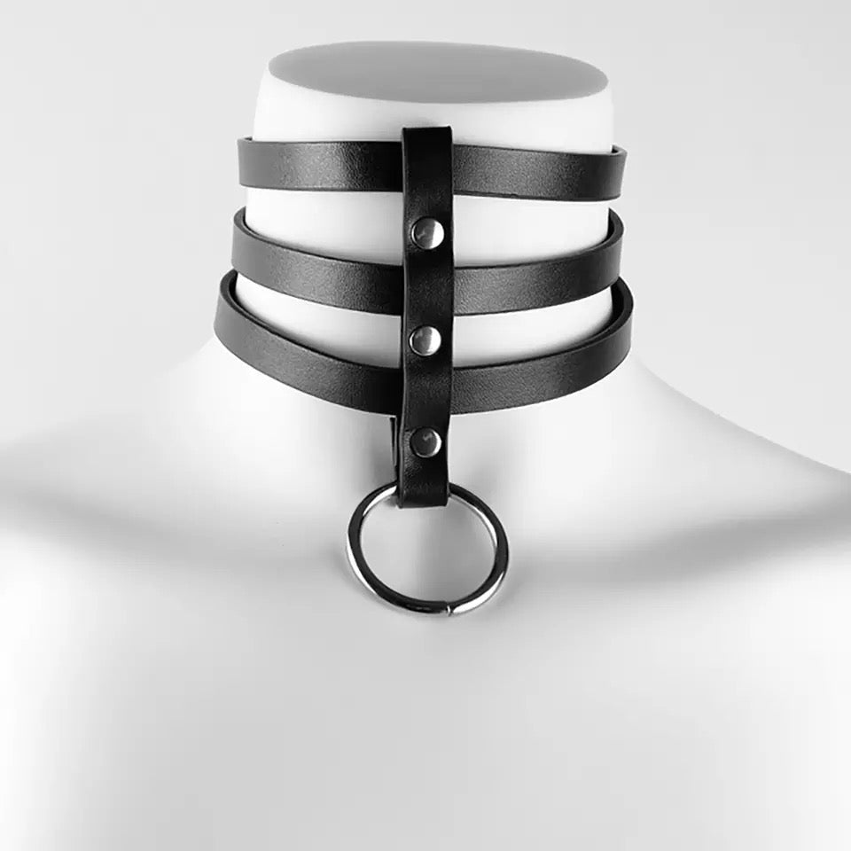 Fashionable Chokers