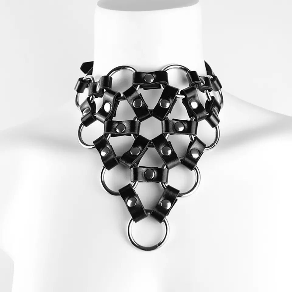 Fashionable Chokers