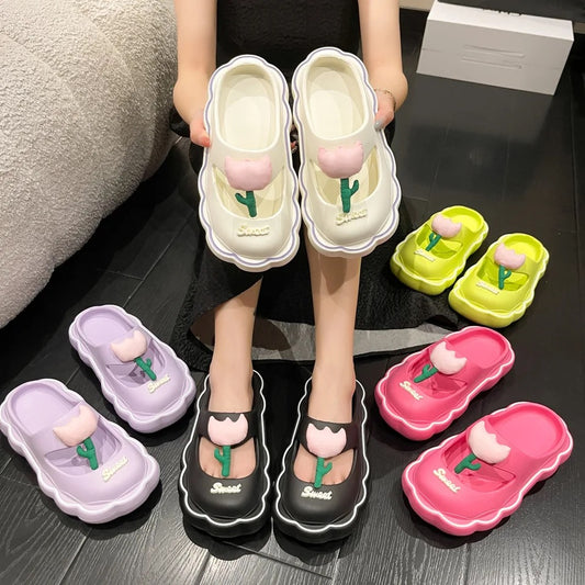 Fashionable Flower Slipper