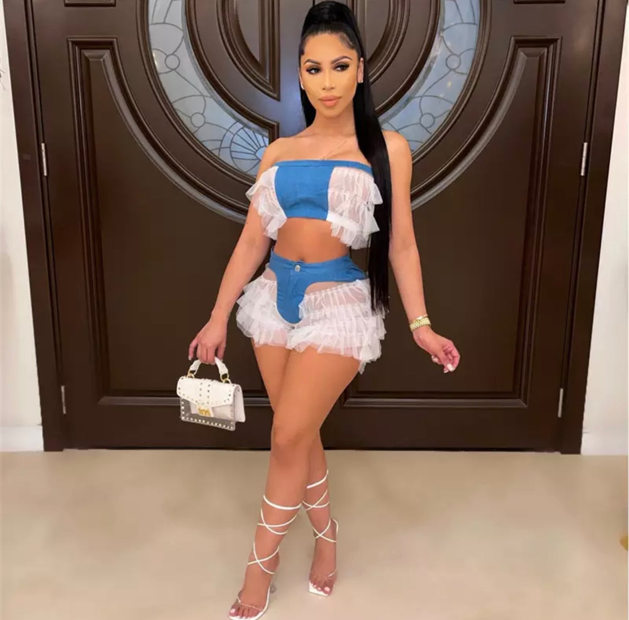 Poppin Out Ruffle Set
