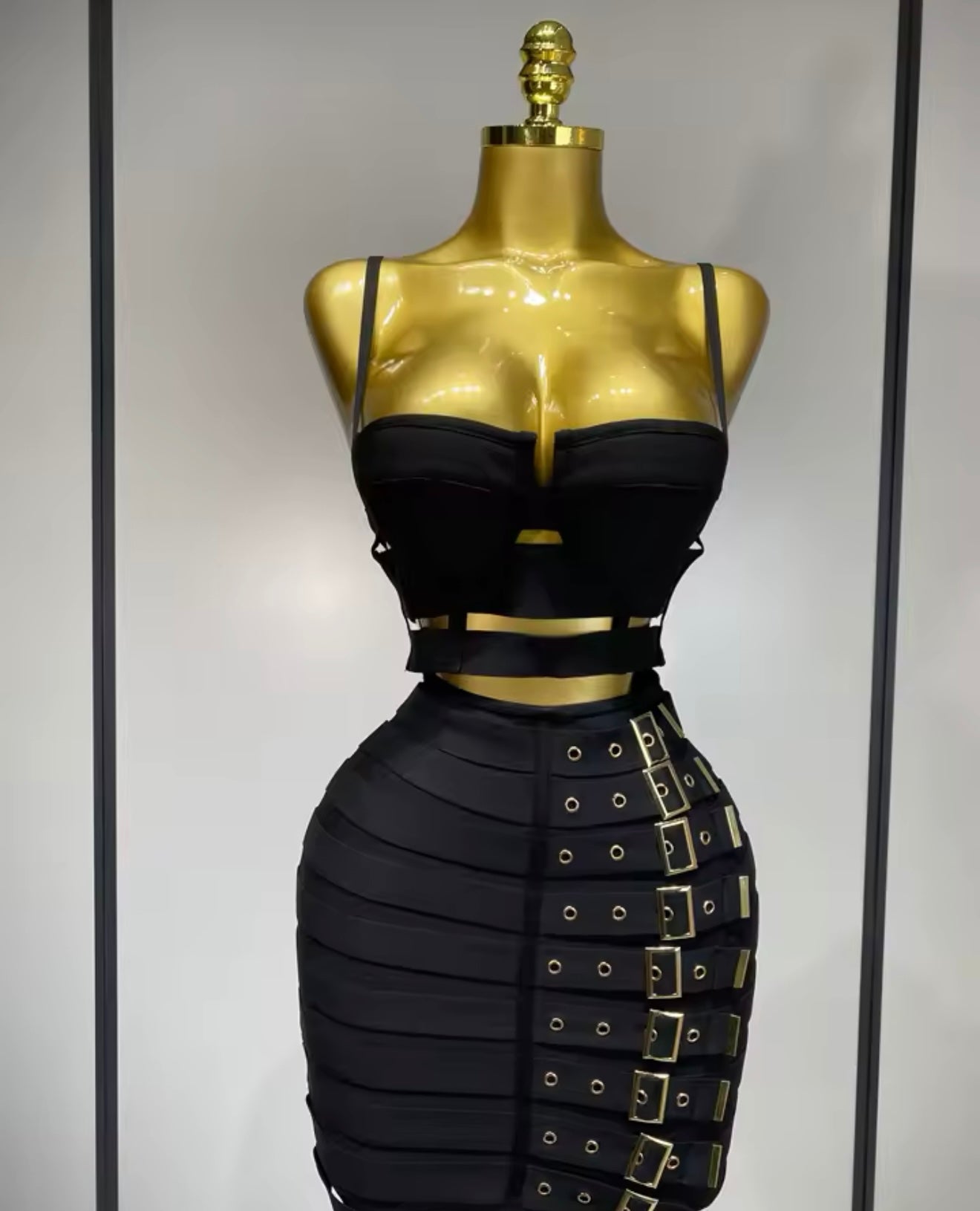 Buckle Fitted Skirt Set
