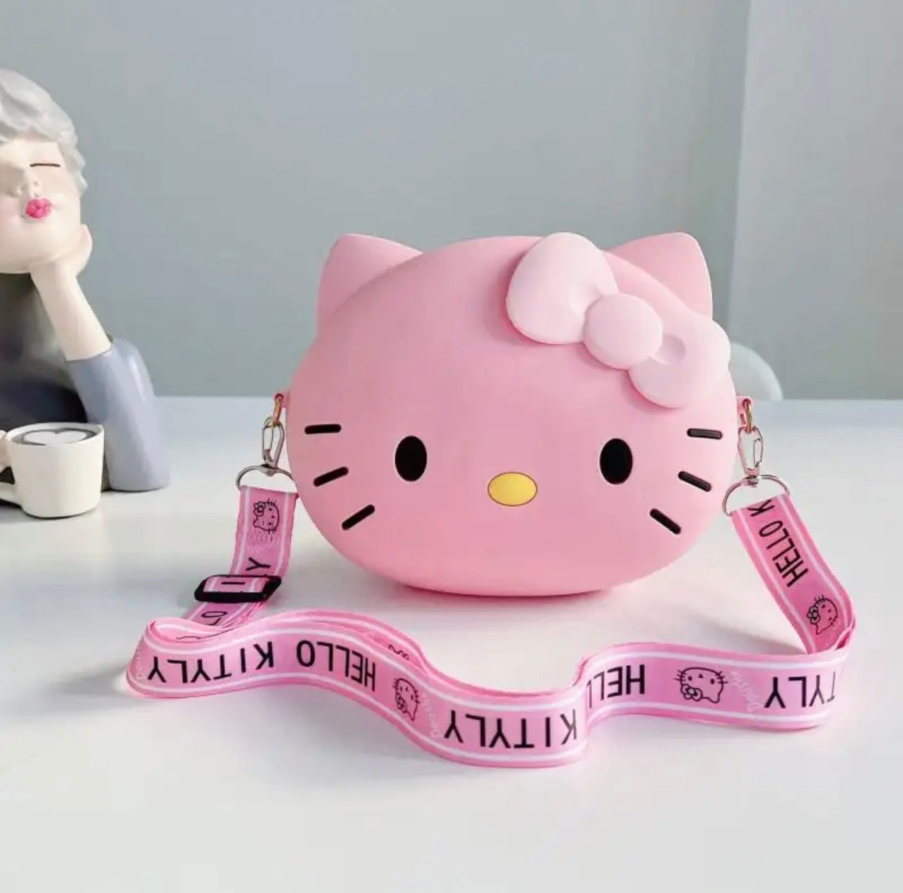 Hello Kitty Plush Bag