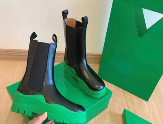 Fashionable Thick Sole Boots